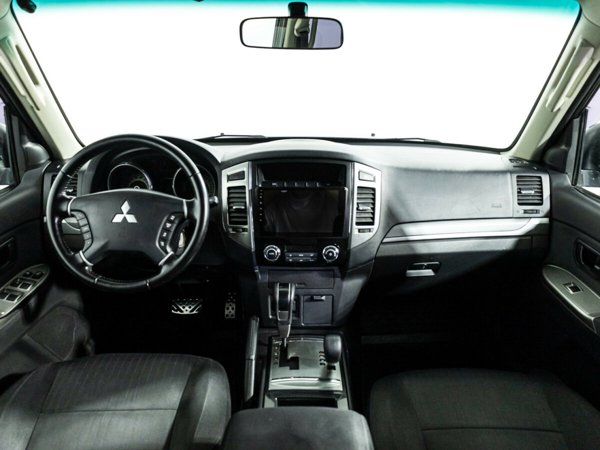 Mitsubishi Pajero IV Рестайлинг 2, 2015 Фото №12