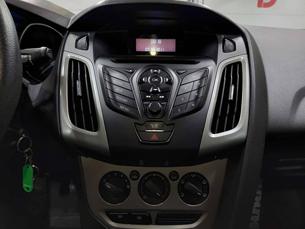 Ford Focus III, 2011 Фото №15