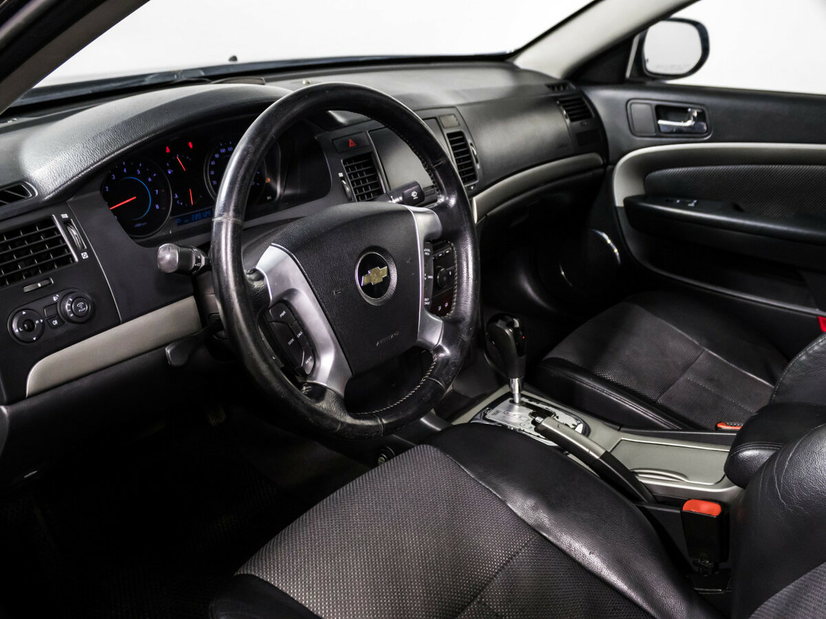 Chevrolet Epica V250 Рестайлинг, 2011 Фото №12