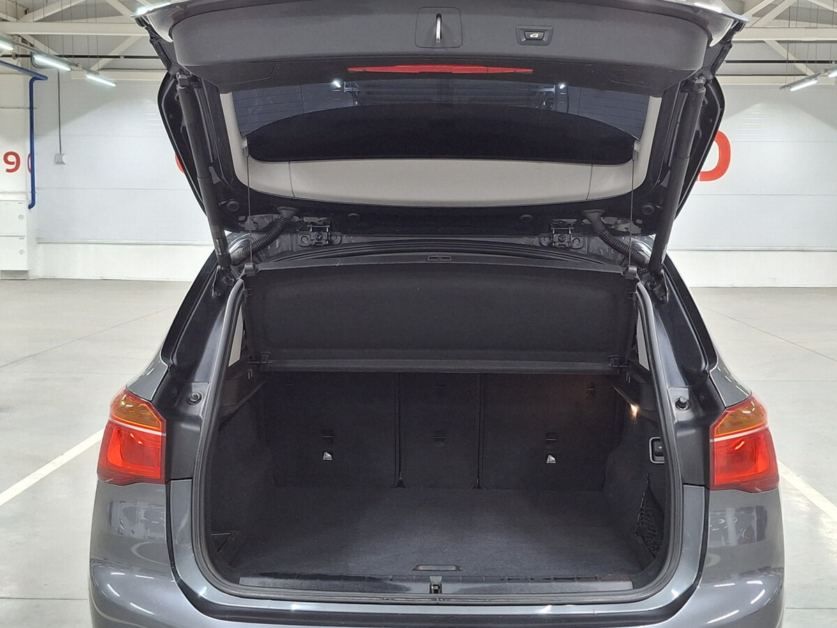 BMW X1 16d sDrive II (F48) Рестайлинг, 2019 Фото №10