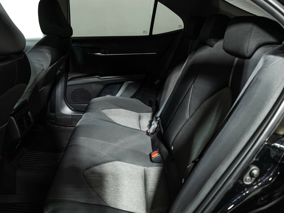 Toyota Camry VIII (XV70) Рестайлинг, 2021 Фото №9