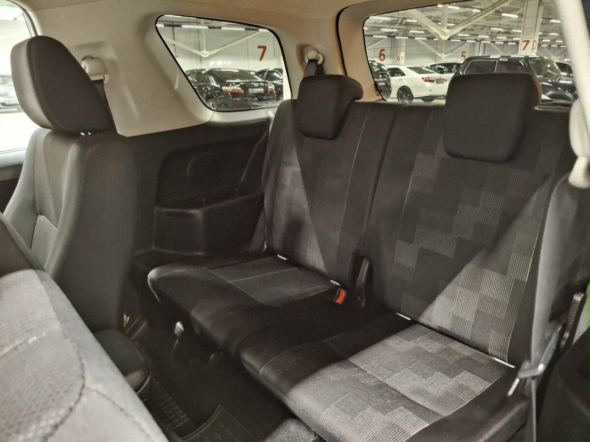 Suzuki Grand Vitara II Рестайлинг, 2011 Фото №12