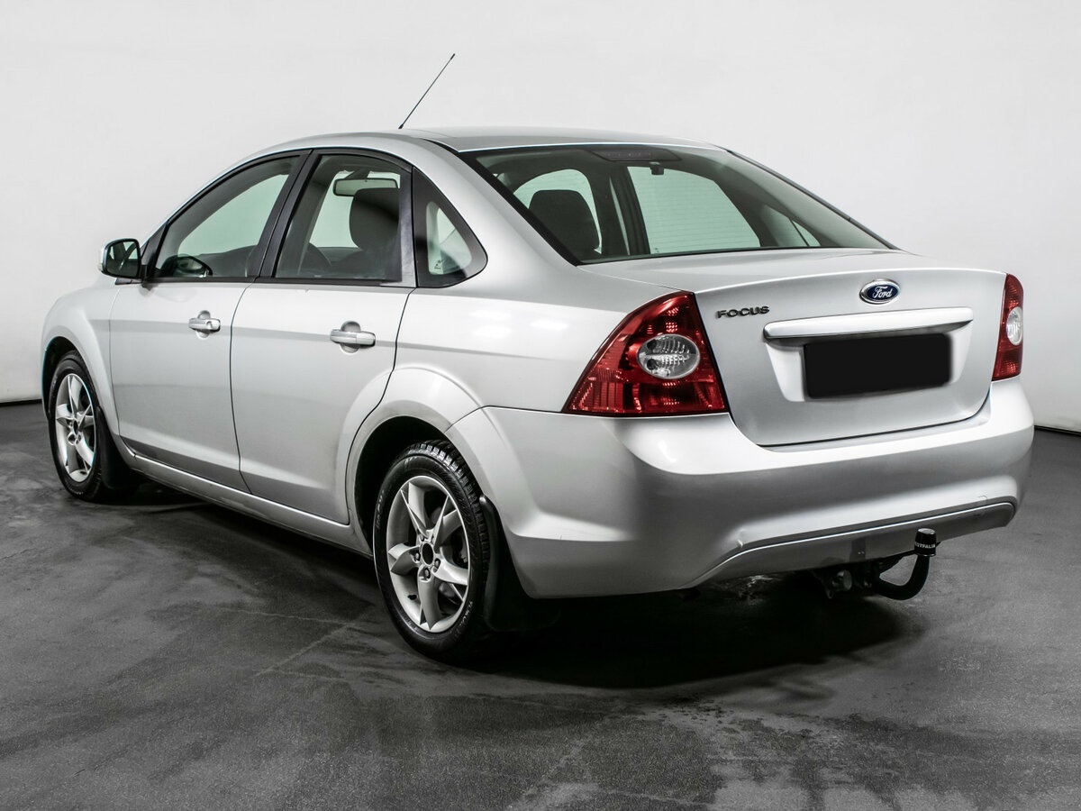 Ford Focus II Рестайлинг, 2010 Фото №9