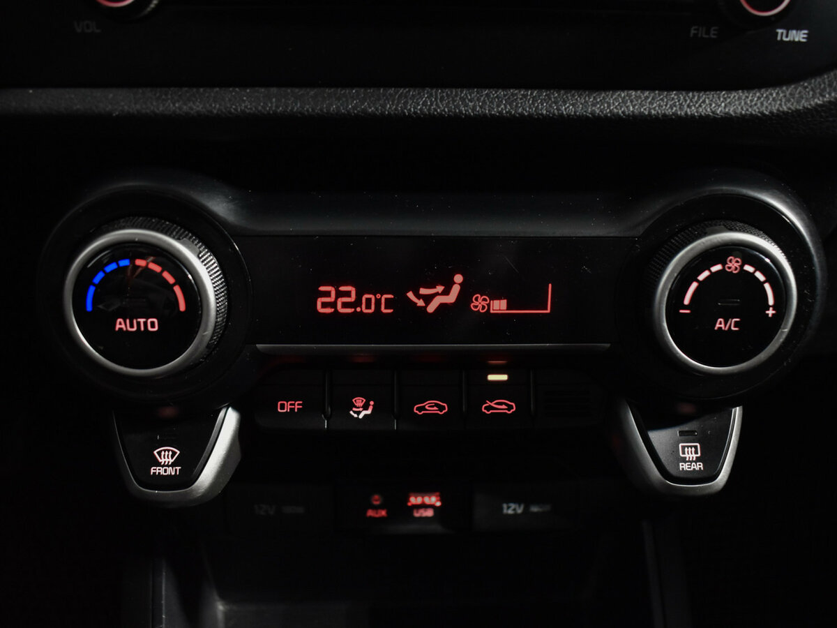 Kia Rio X-Line IV, 2019 Фото №15