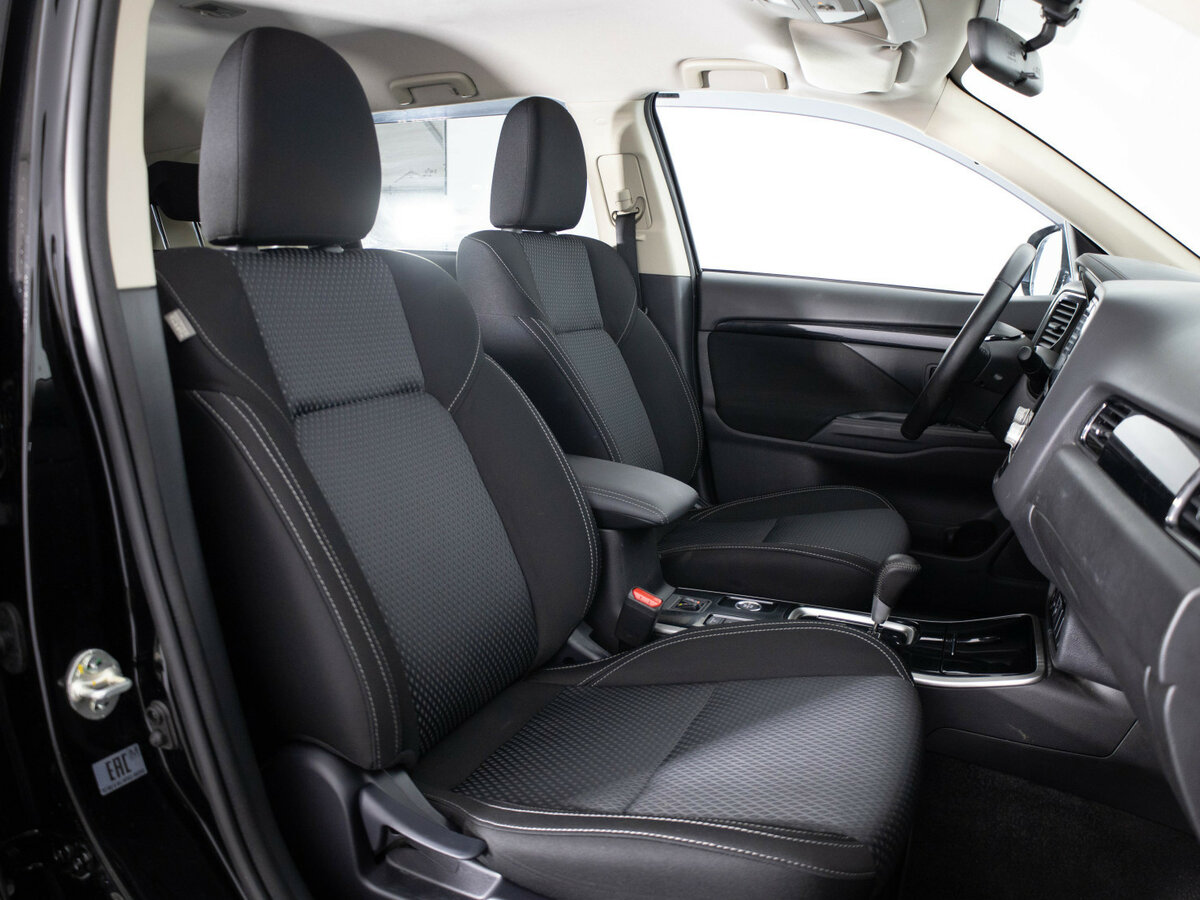 Mitsubishi Outlander III Рестайлинг 3, 2020 - 76 905 км. | Фото №8