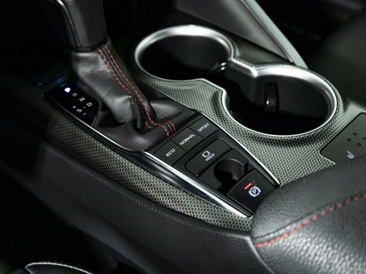 Toyota Camry VIII (XV70) Рестайлинг, 2022 Фото №17