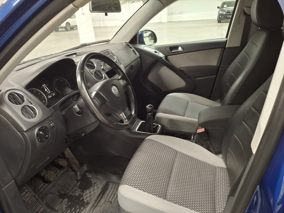 Volkswagen Tiguan I, 2010 Фото №16