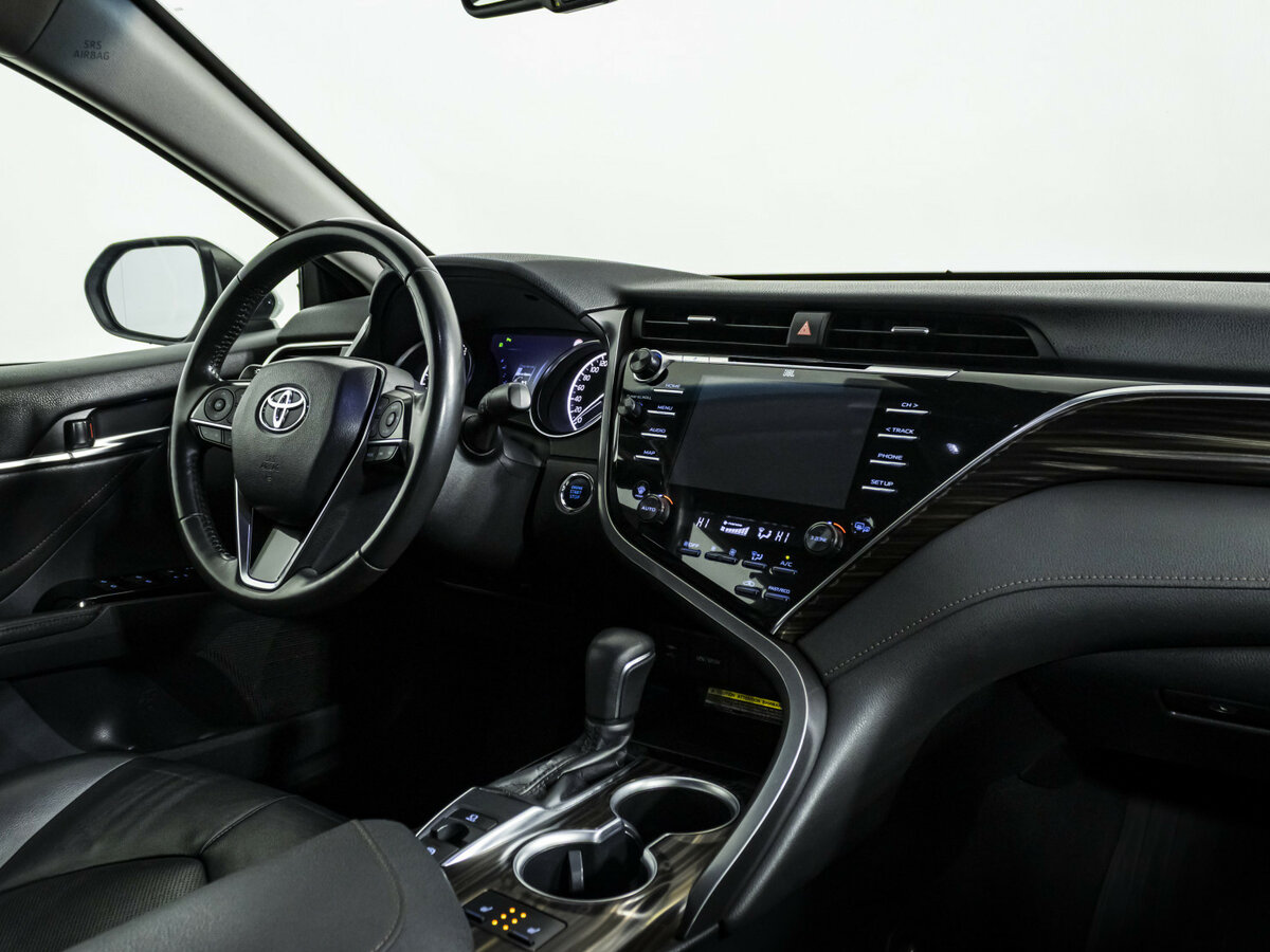 Toyota Camry VIII (XV70), 2018 - 107 743 км. | Фото №8