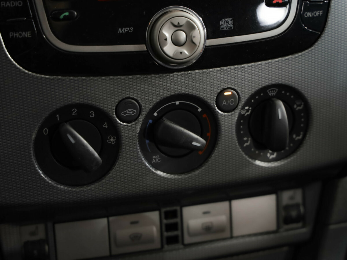 Ford Focus II Рестайлинг, 2011 Фото №16