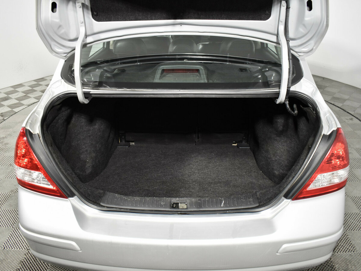 Nissan Tiida I, 2008 Фото №19