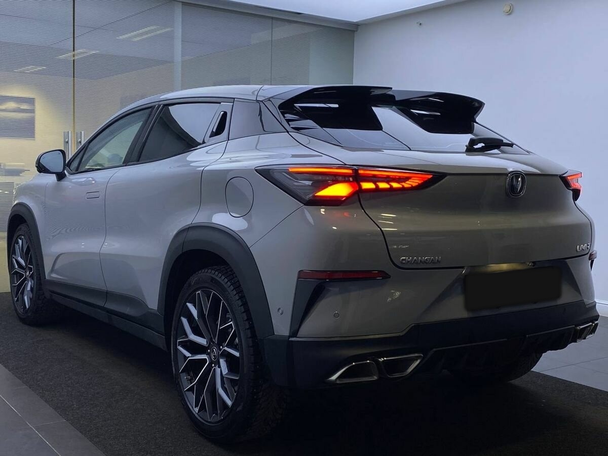 Changan UNI-T I, 2023 Фото №7