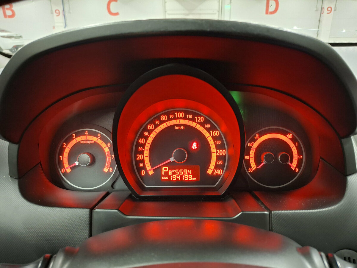 Kia Ceed I Рестайлинг, 2011 Фото №13