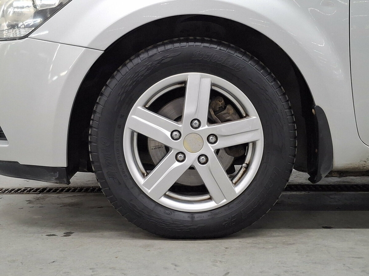 Kia Ceed I Рестайлинг, 2011 Фото №18