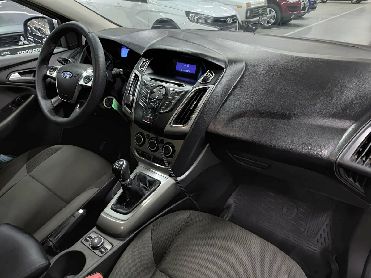 Ford Focus III, 2011 Фото №11