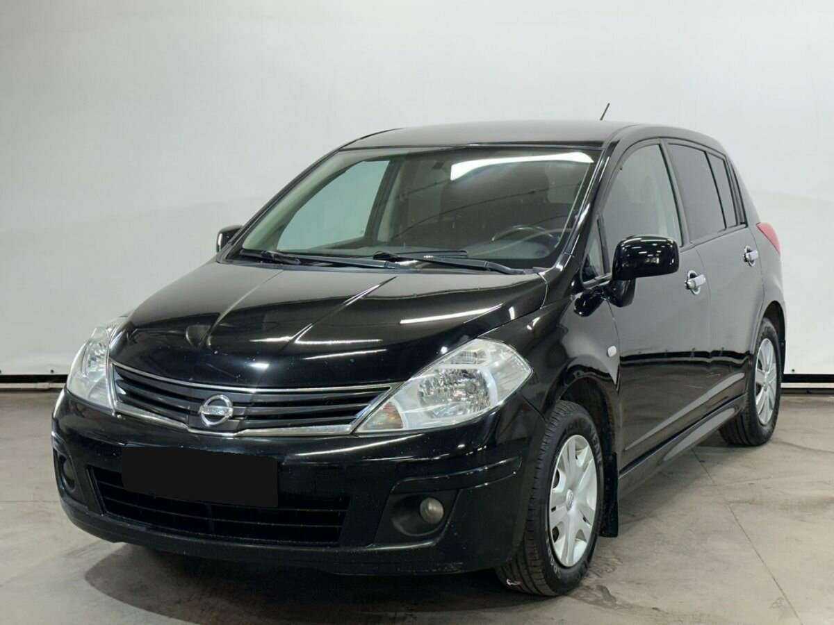 Nissan Tiida, 2010 - 198 000 км. | Фото №1