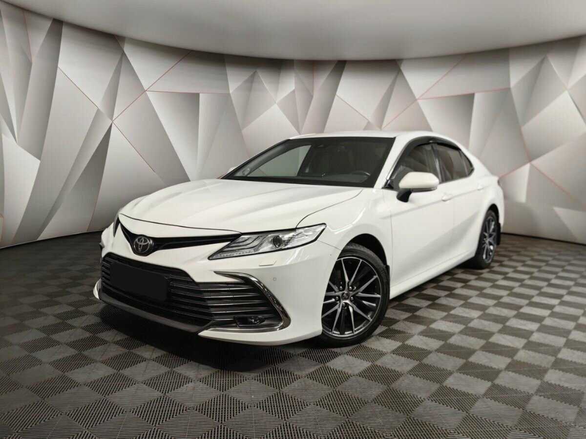Toyota Camry, 2022 - 61 435 км. | Фото №1